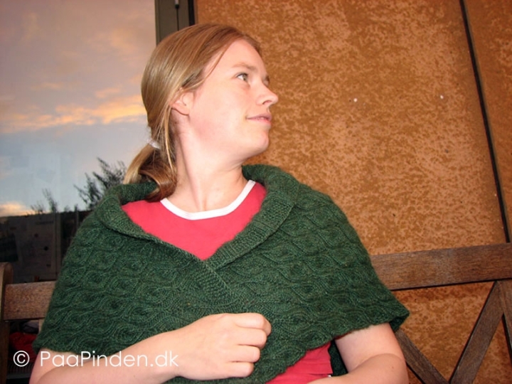 Candleflame shawl  - færdigt 2